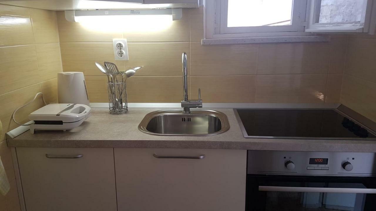 Apartman Lucijan Kaštela Eksteriør billede
